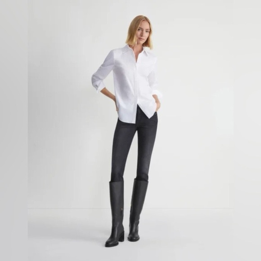Lafayette 148 Classic White Button Down with Jeweled accent collar. Size‎ 12